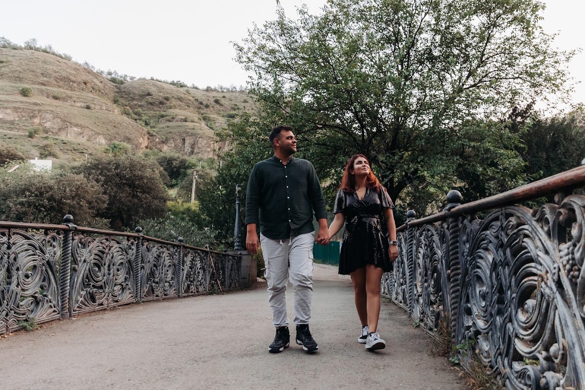 Aamer & Anmol Love Story - Tbilisi Gardens