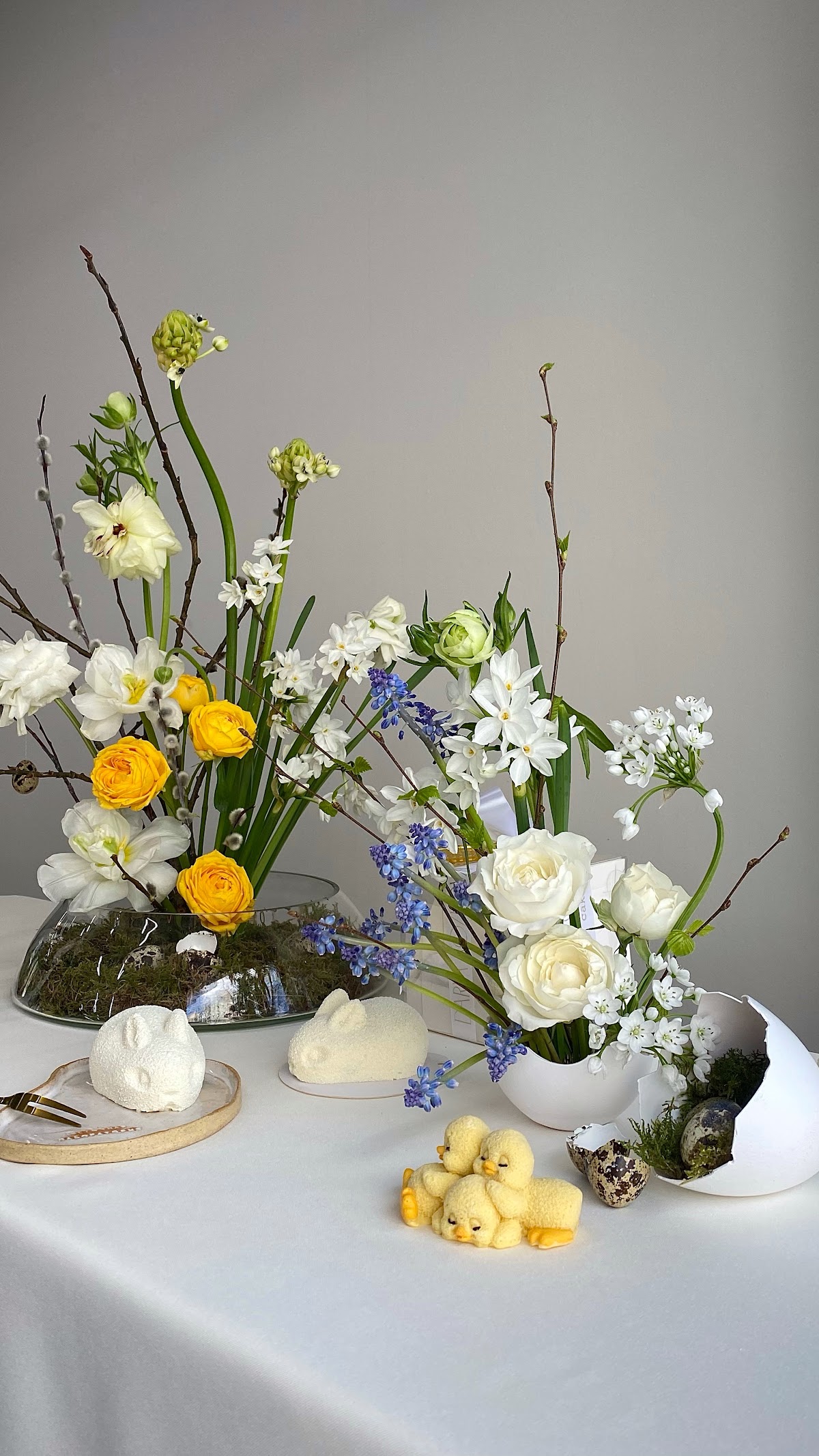 Композиции на кендзане и подставках с колбами