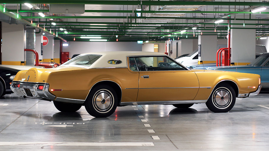 Lincoln Mark IV 1972
