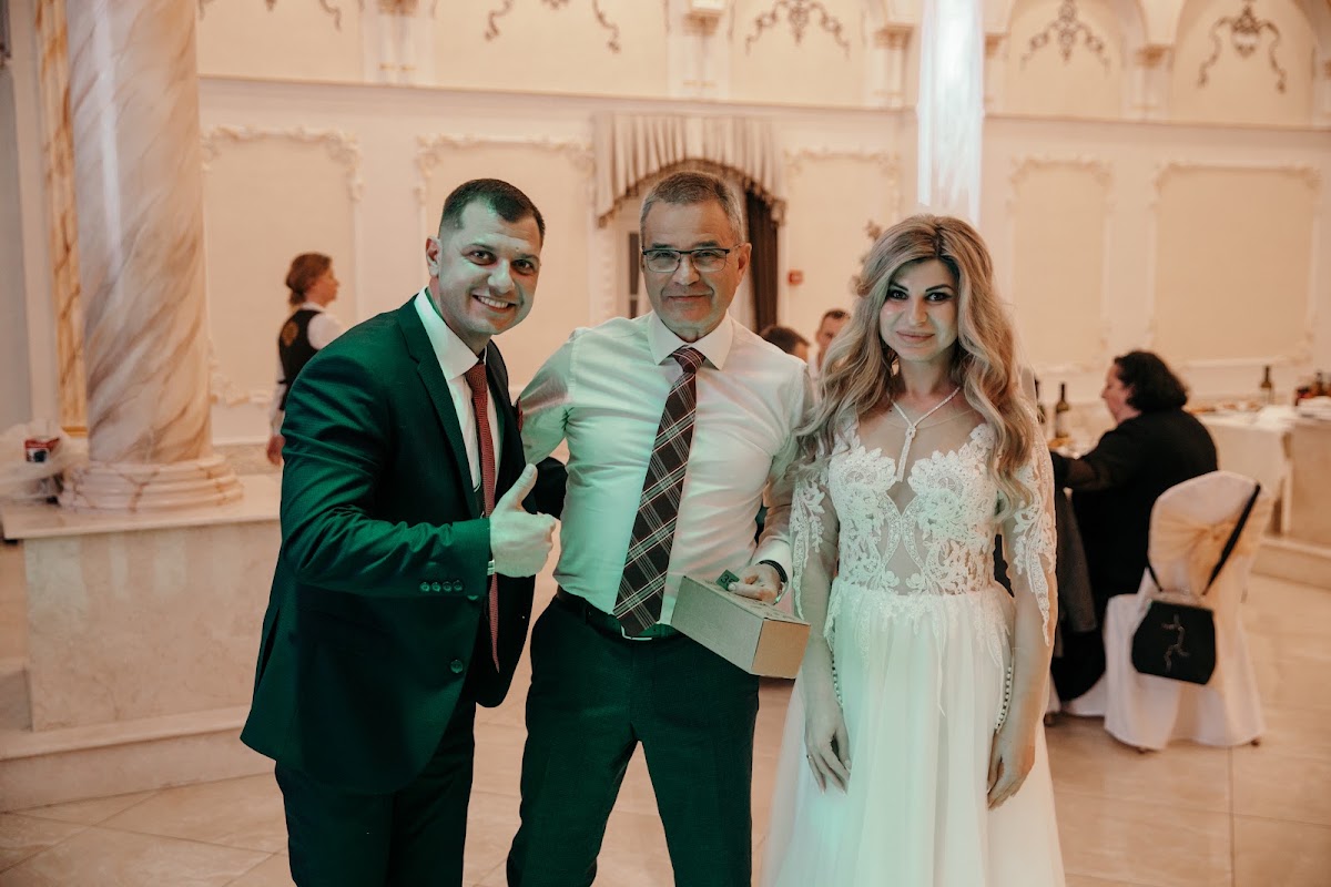 Михаил и Анна