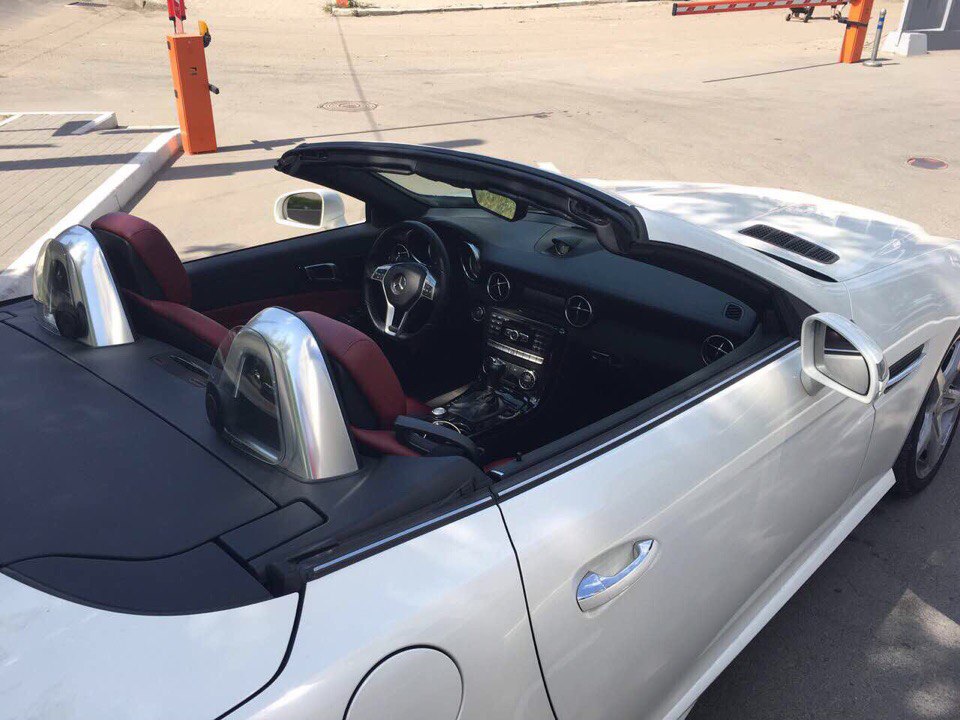 Mercedes slk — кадр 3 из 3