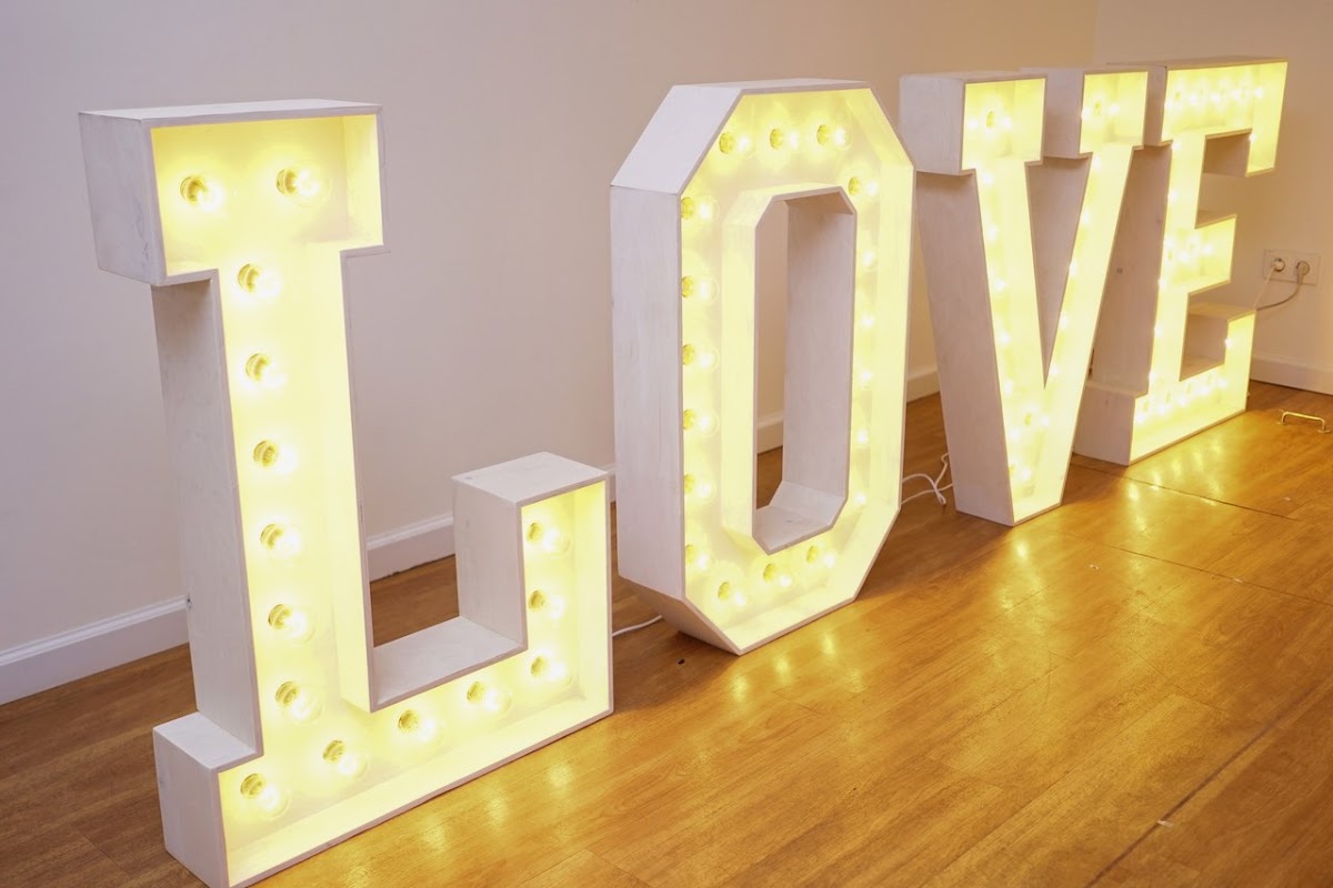 Аренда комплекта букв LOVE