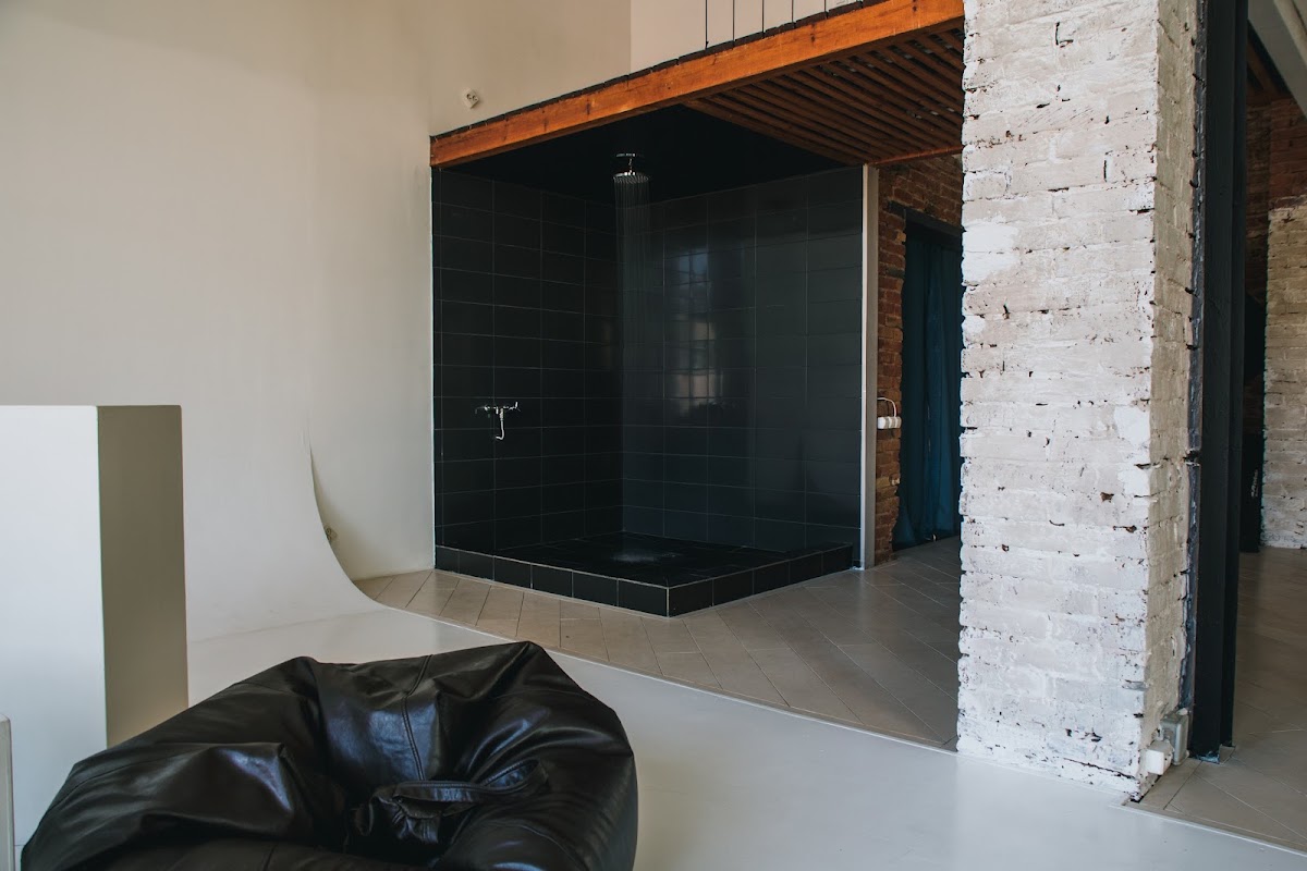 DUPLEX