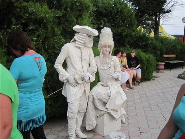 Живые статуи