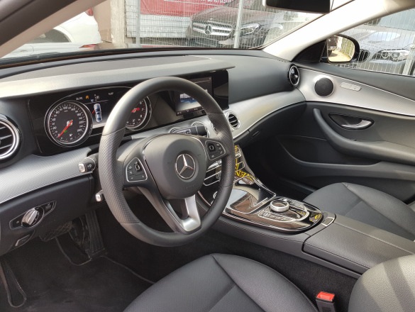 Mercedes W213