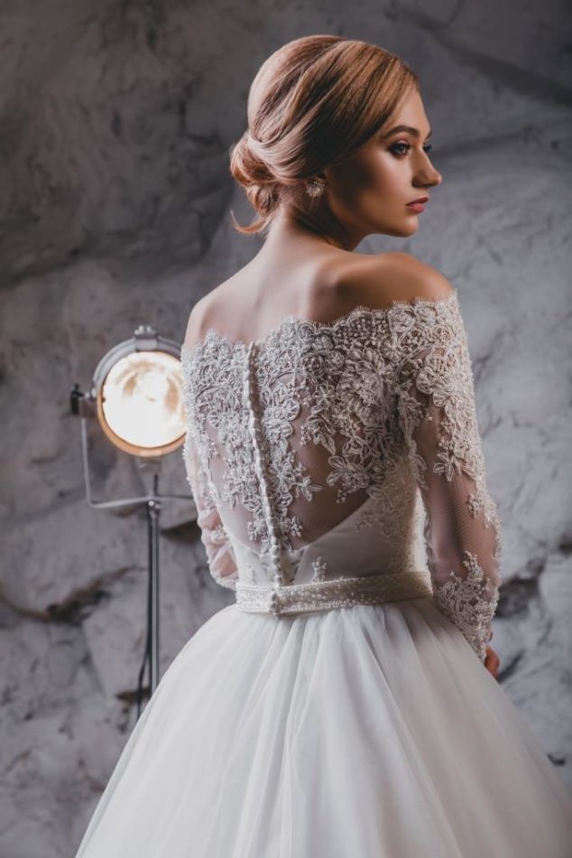 Loretta 1828 — кадр 3 из 3