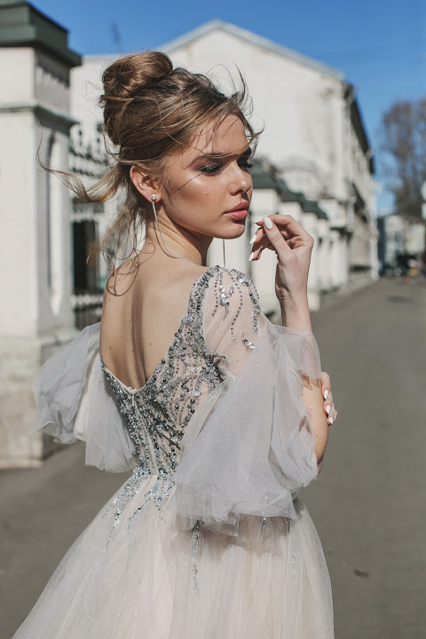 Grey — кадр 2 из 2