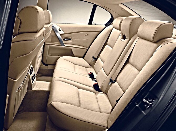 BMW 525