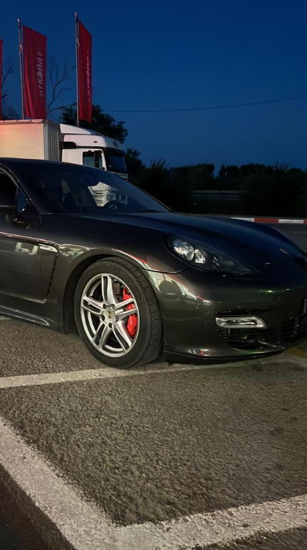Porsche Panamera Turbo S