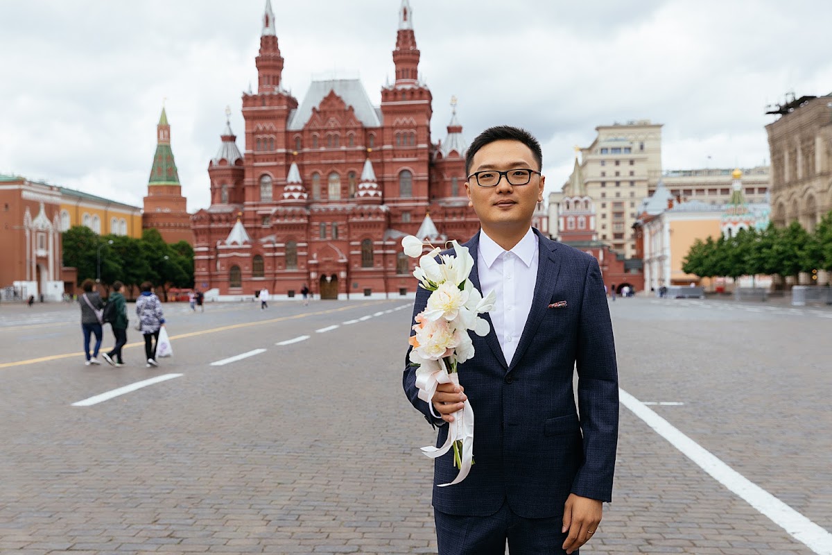 Минци и Леонид