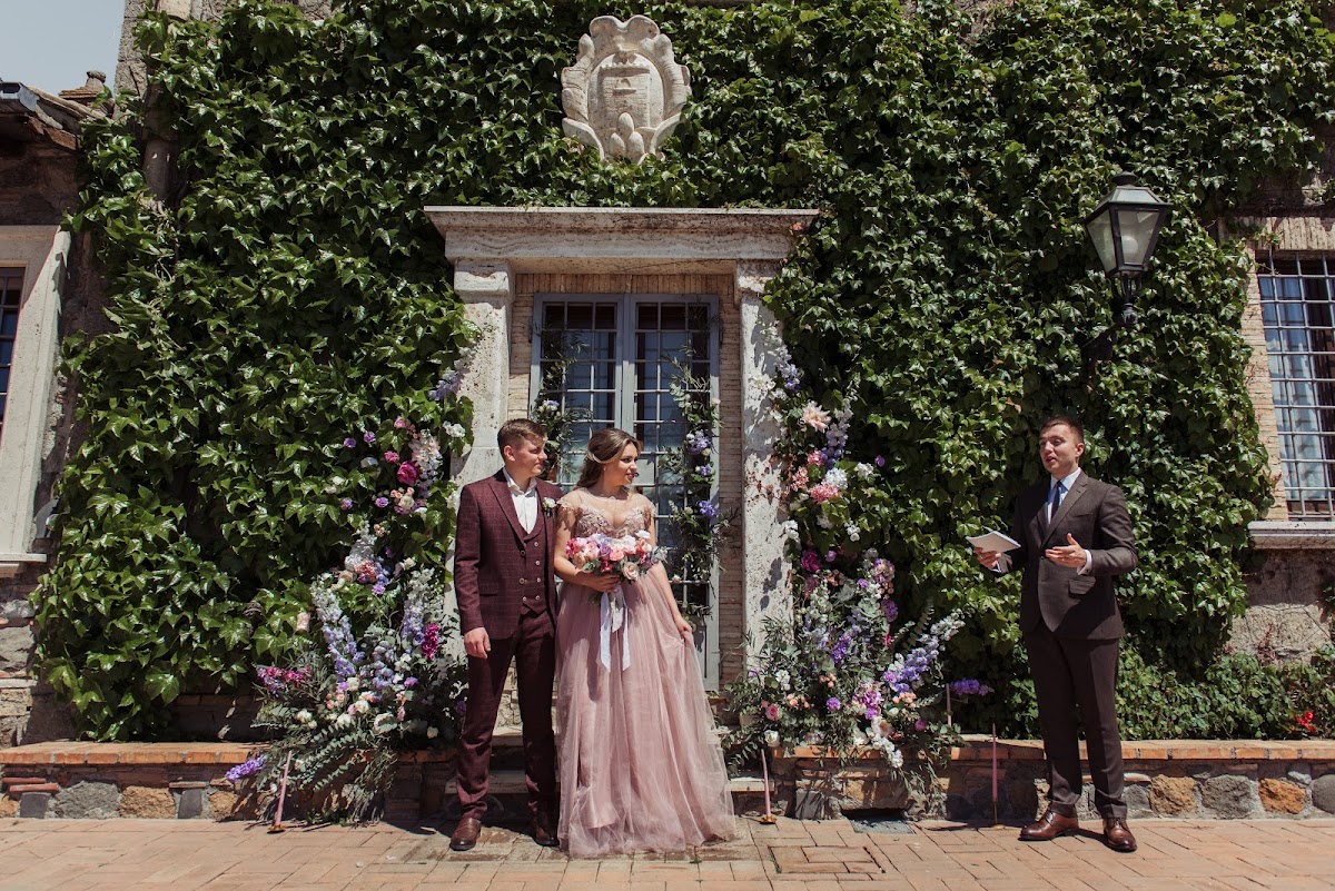 Italy. Wedding day