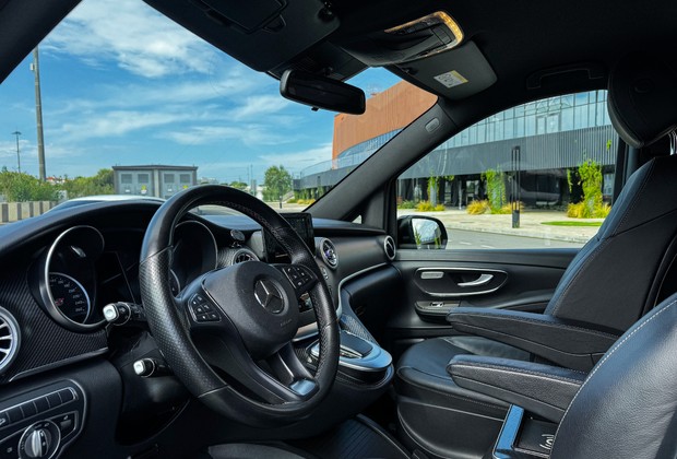 Аренда Mercedes-Benz V class с водителем