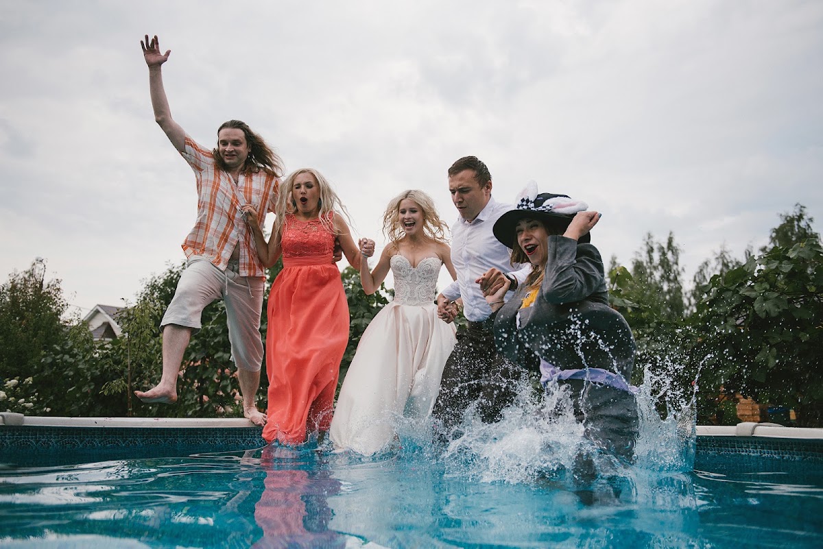 Crazy Wedding