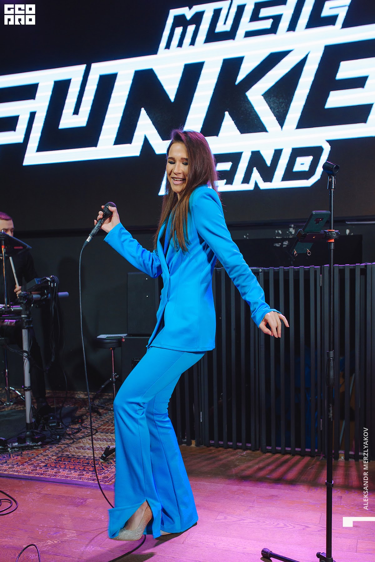 Кавер-группа на свадьбу Нижний Новгород Funkeys Music Band|Рождество в ресторане RIBS