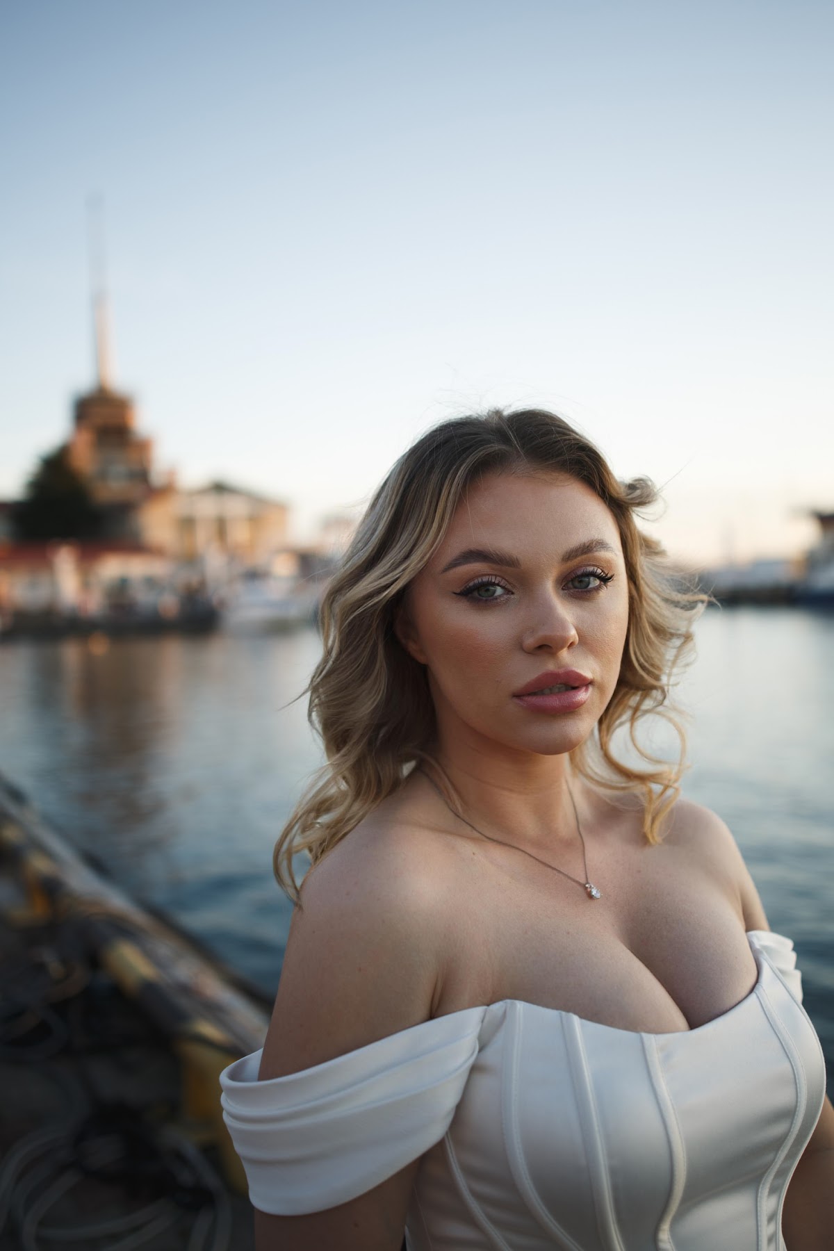 Илона Стража — кадр 3 из 20