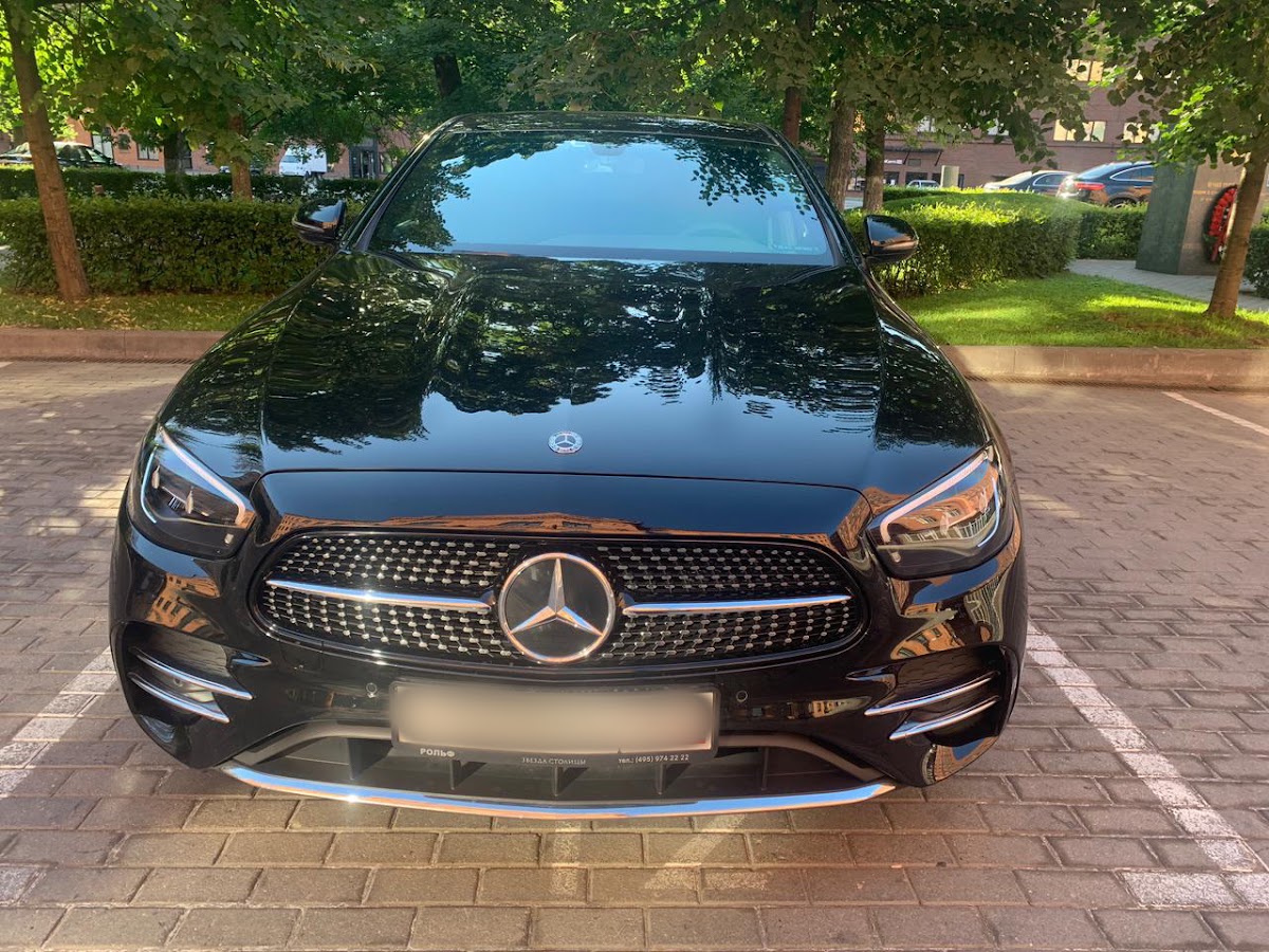 Mercedes-Benz 2021 E класс черный — кадр 5 из 7