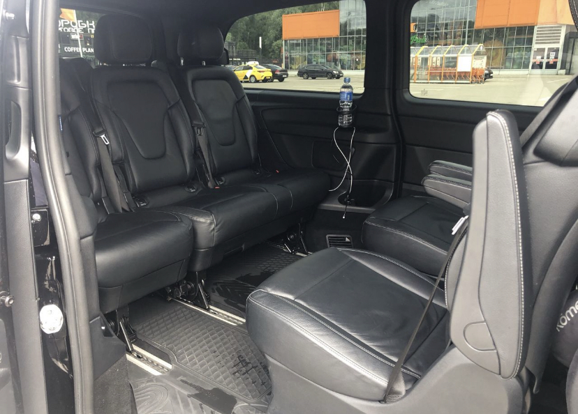 Mercedes-Benz v-class