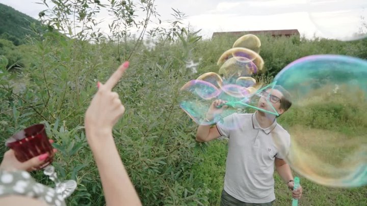 Видео