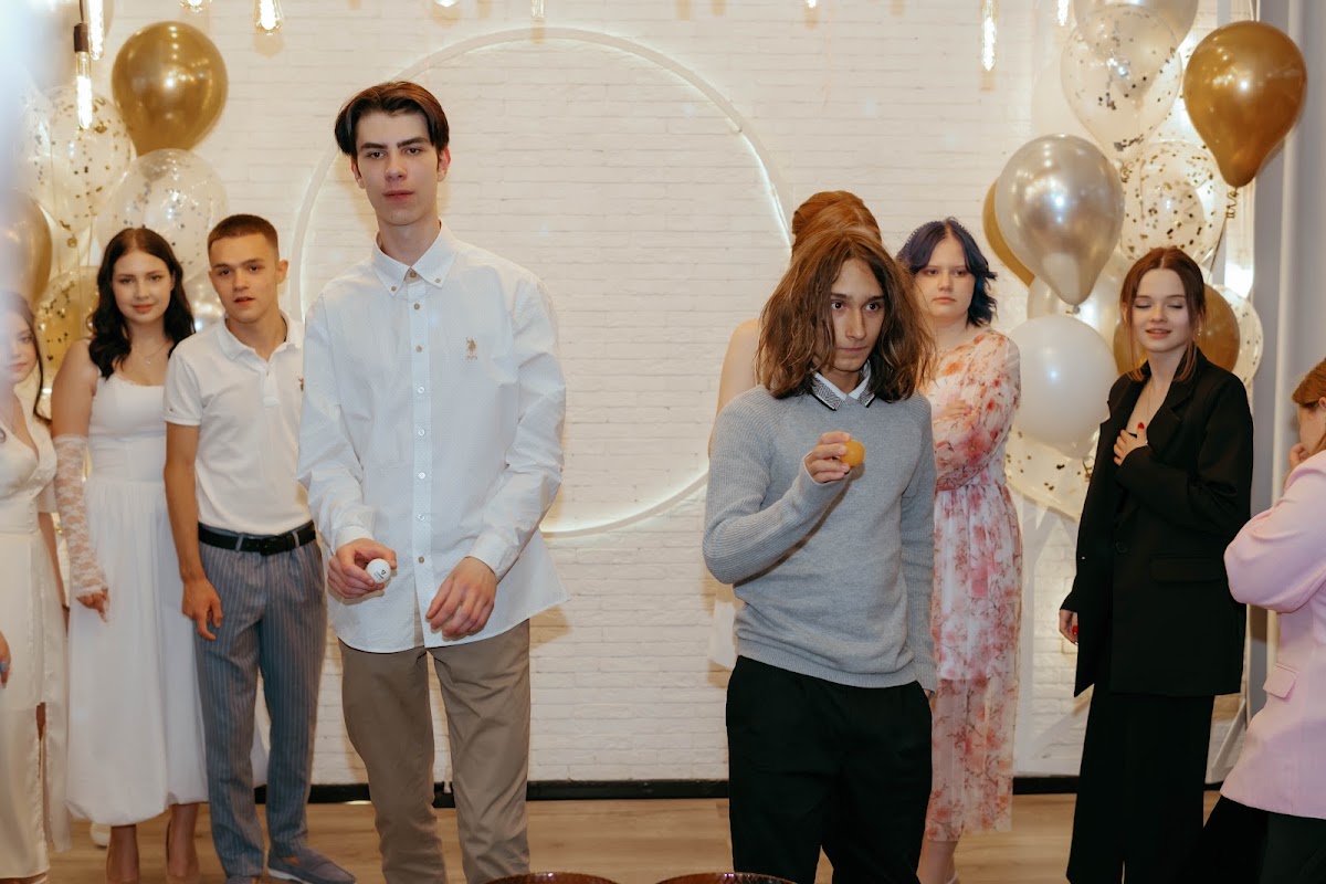 Кадр 169 из 200