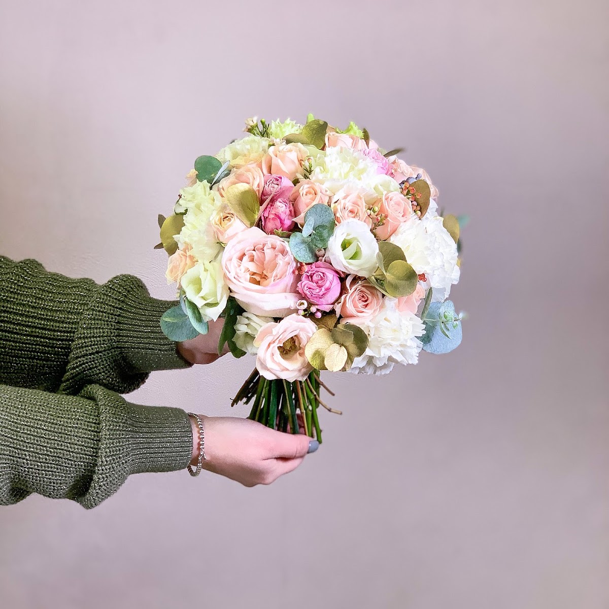 Kleo Flowers студия флористики и декора — кадр 5 из 70