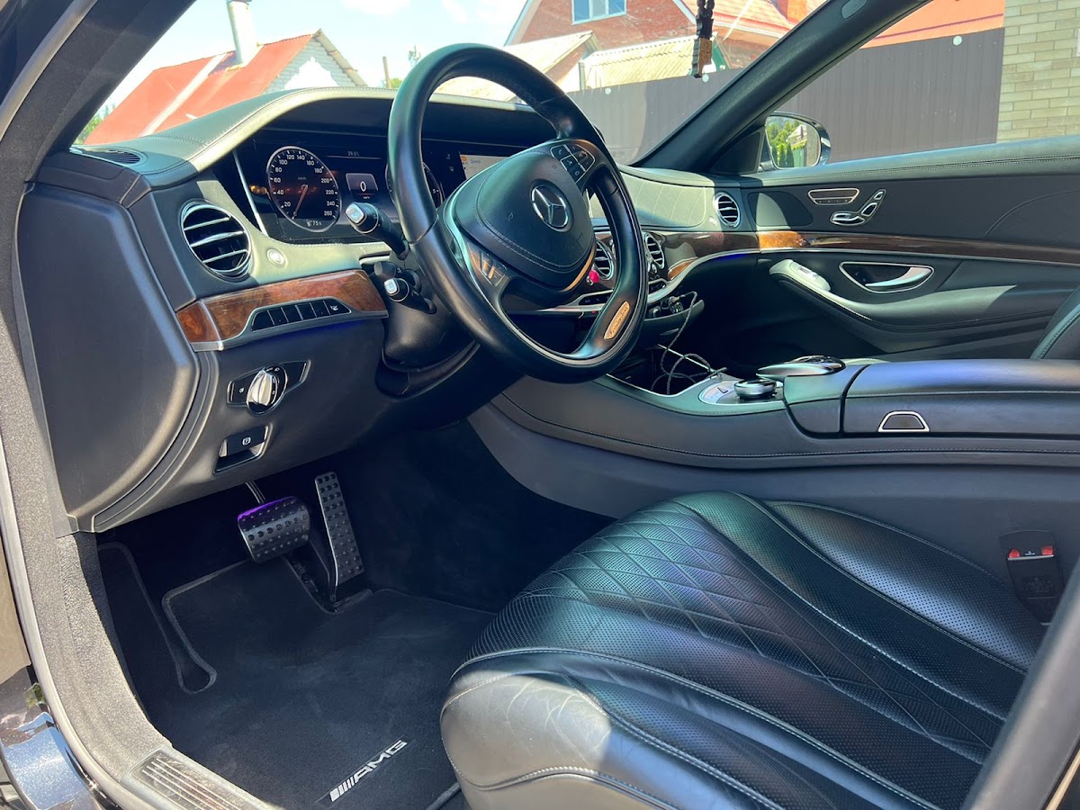 Mercedes-Benz S class 222