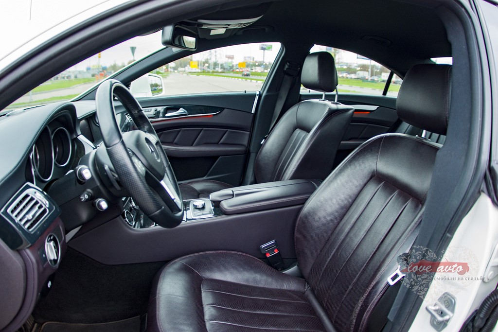 Mercedes-Benz CLS