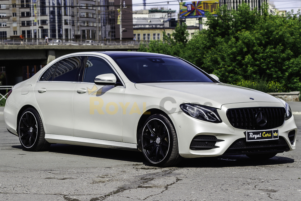 Mercedes-Benz E-class W213 AMG Белый