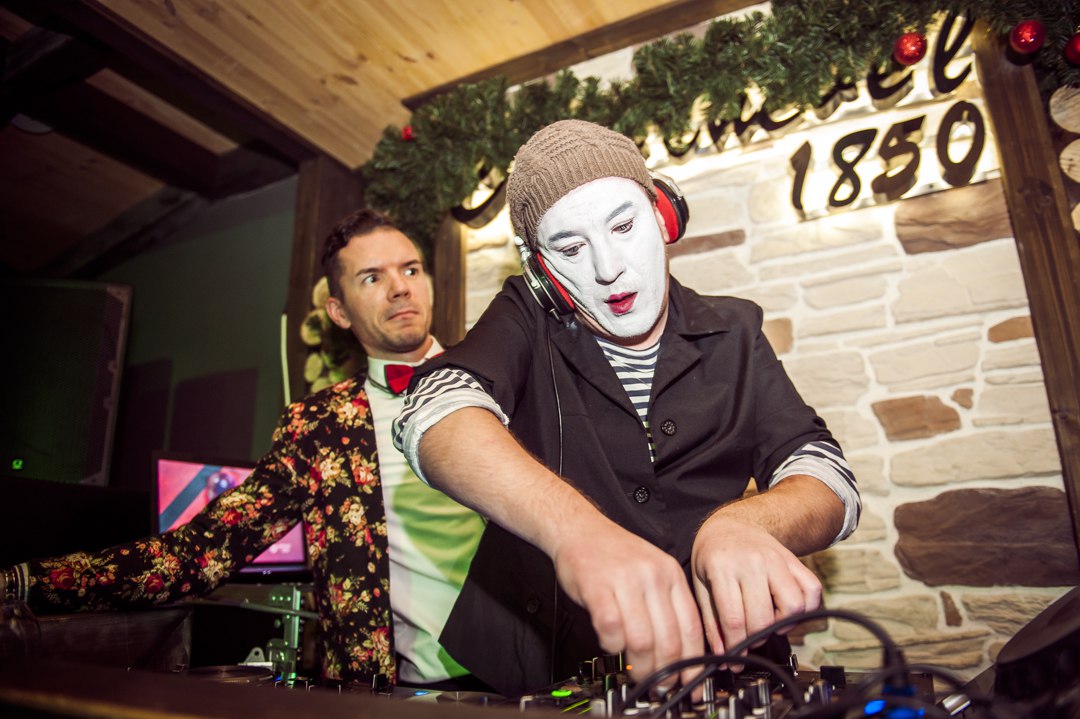 dj