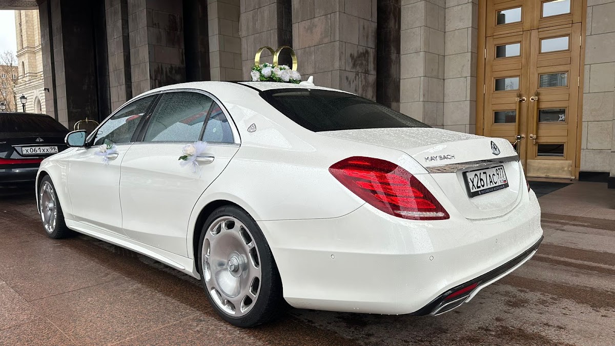 Мерседес Бенц S 500 в комплектации Майбах