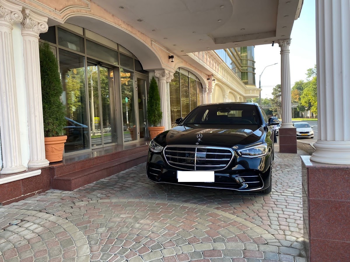 Mercedes S223 long — кадр 3 из 5