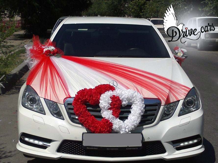 Mercedes-Benz E-212
