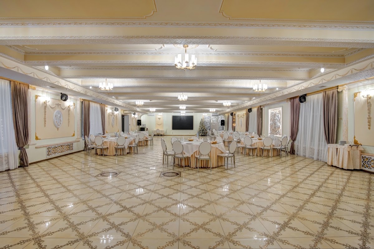 Основной зал — Новый год