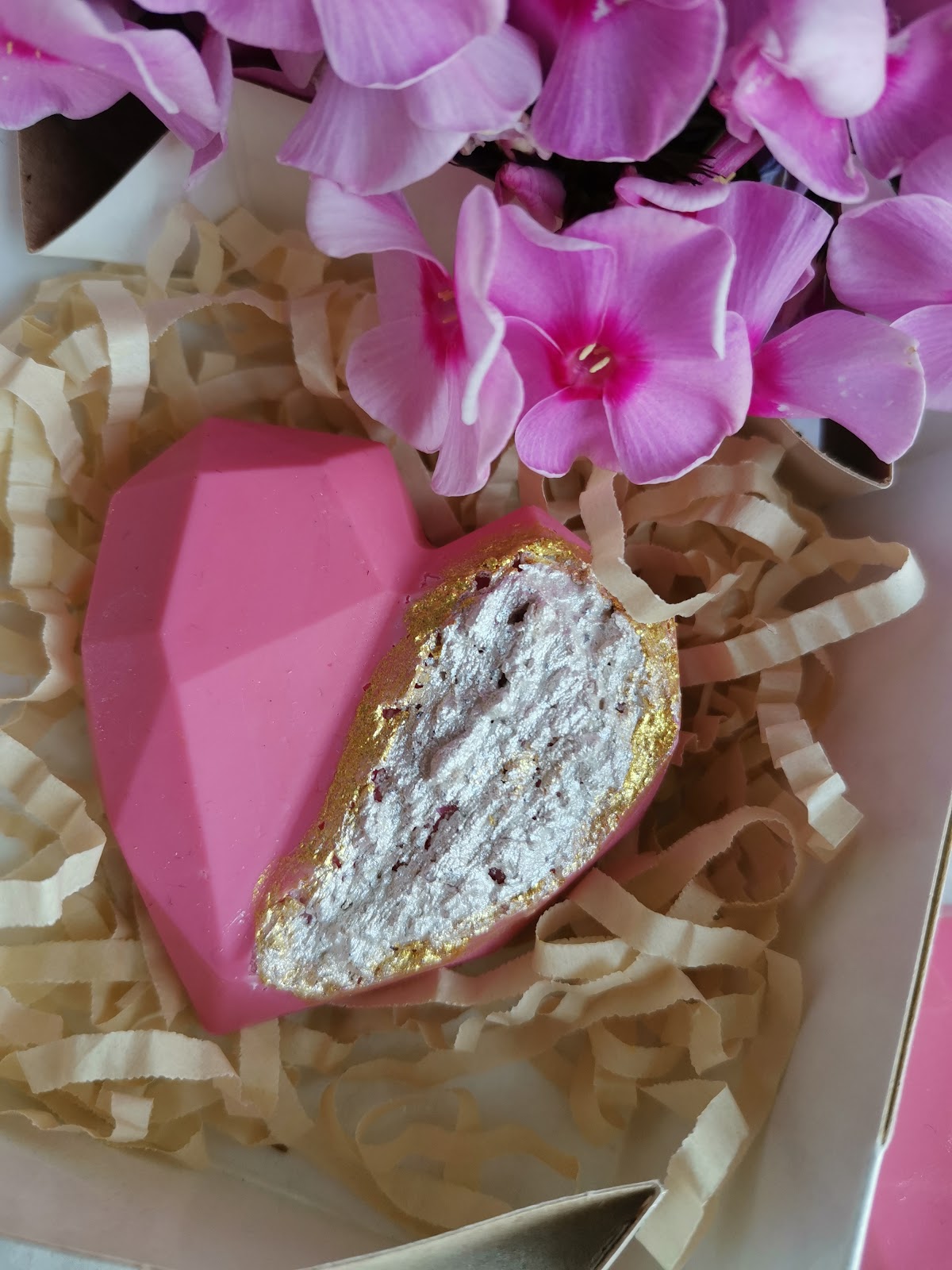 Cream Soda — кадр 4 из 52