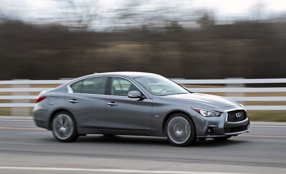 infinity q50 — кадр 2 из 3