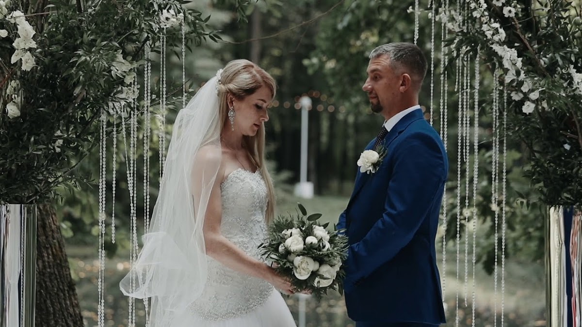 Видео