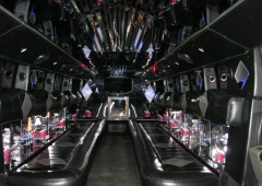 Hummer H2 — кадр 2 из 2