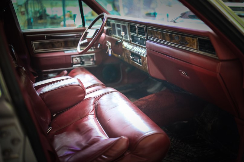 Lincoln Town Car — кадр 5 из 6