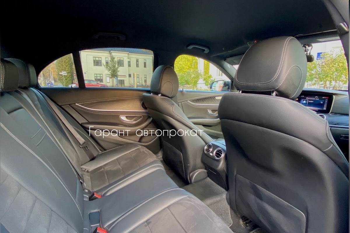 Mercedes Benz E-class 213