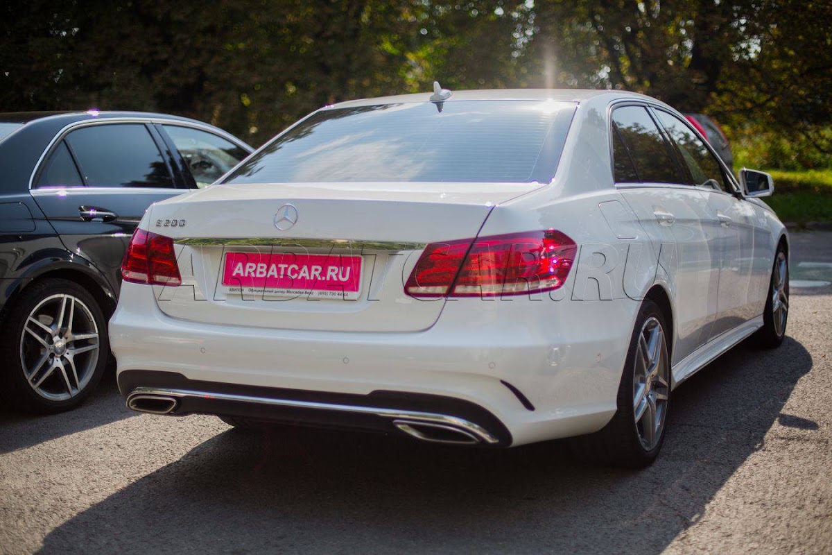 Mercedes E-class (w212) РЕСТАЙЛИНГ белый на черном салоне — кадр 3 из 6