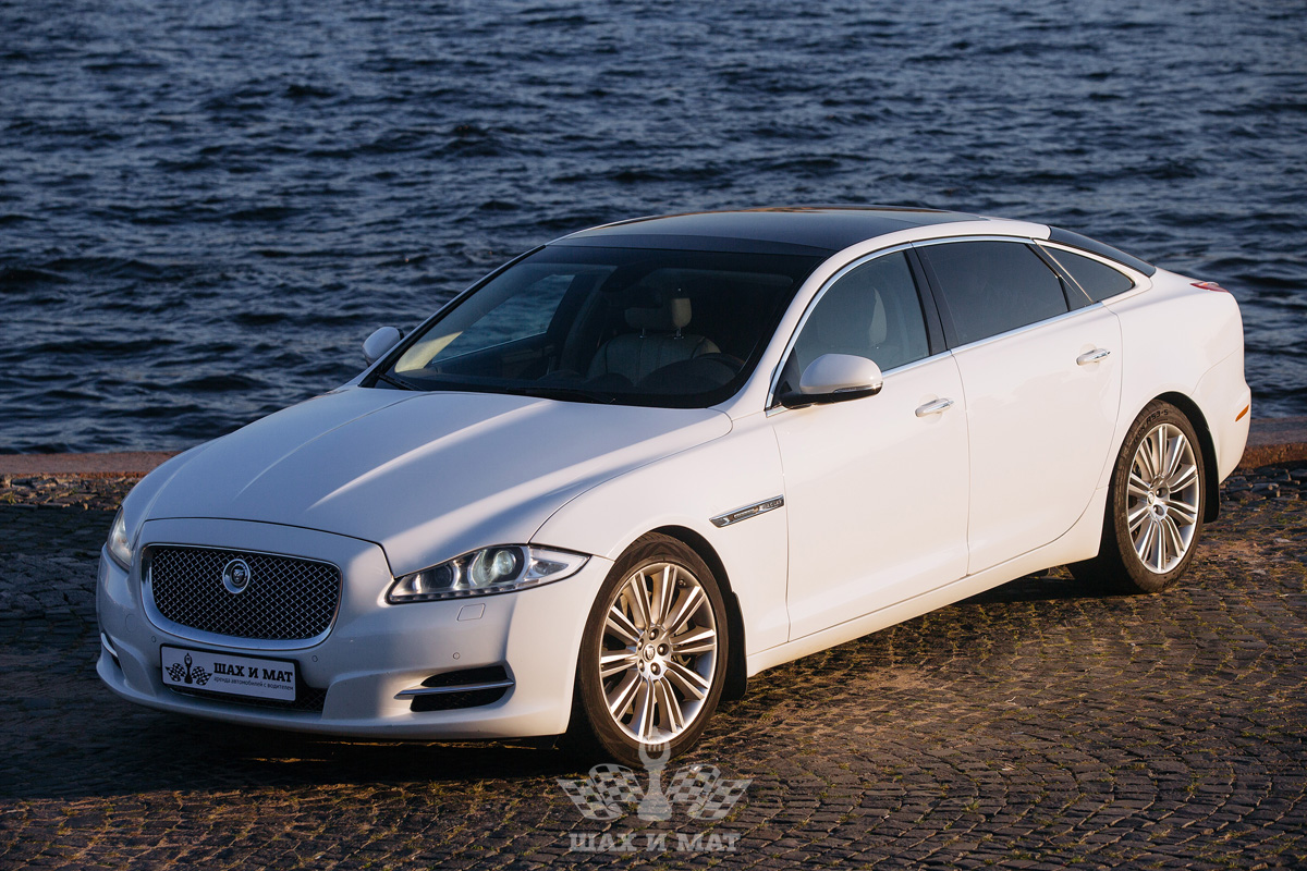 Jaguar XJ long