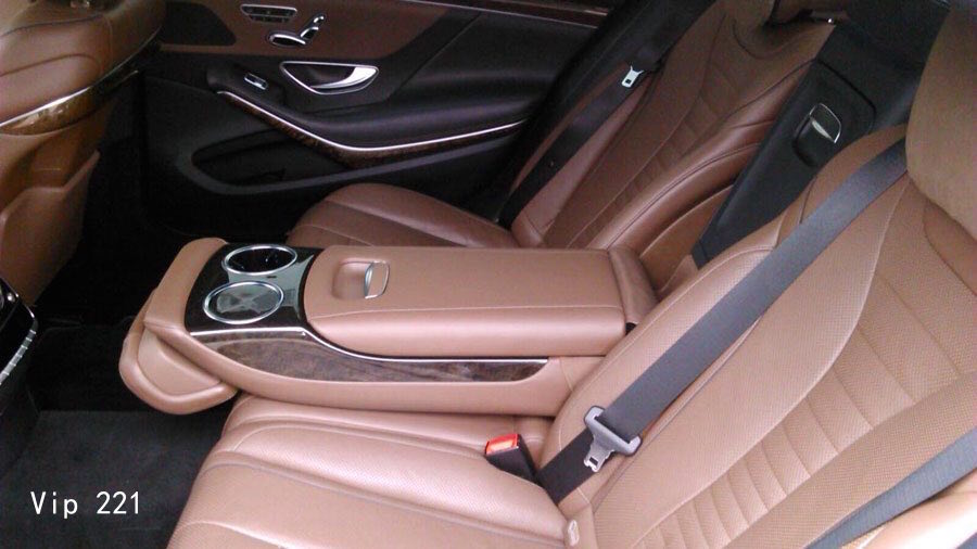 Mercedes-Benz W 222 S500