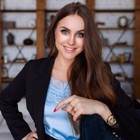 Анна Стуколова