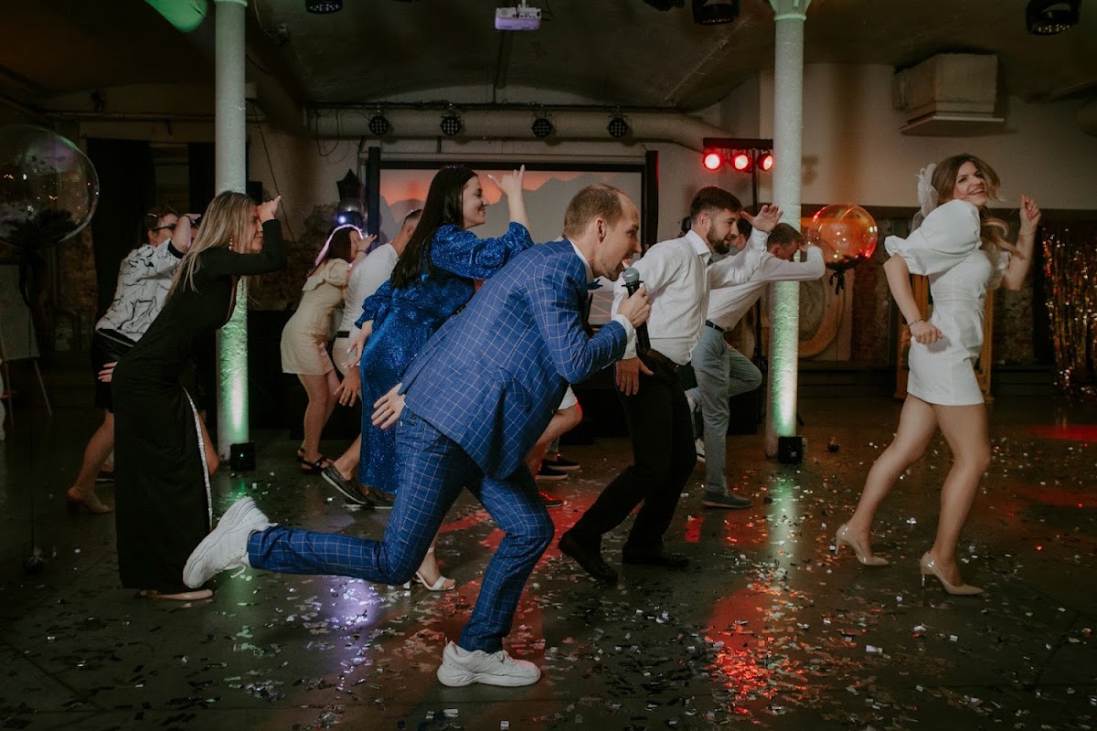 Весело-молодежно_ Party like a Russion)))
