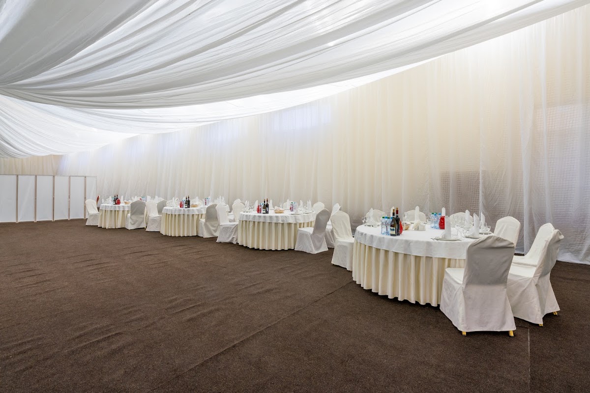 Банкетный зал «White Hall»
