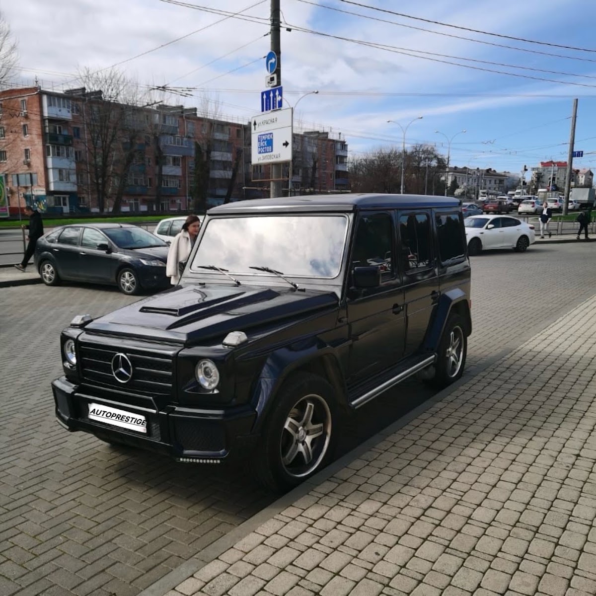 Mercedes G-class