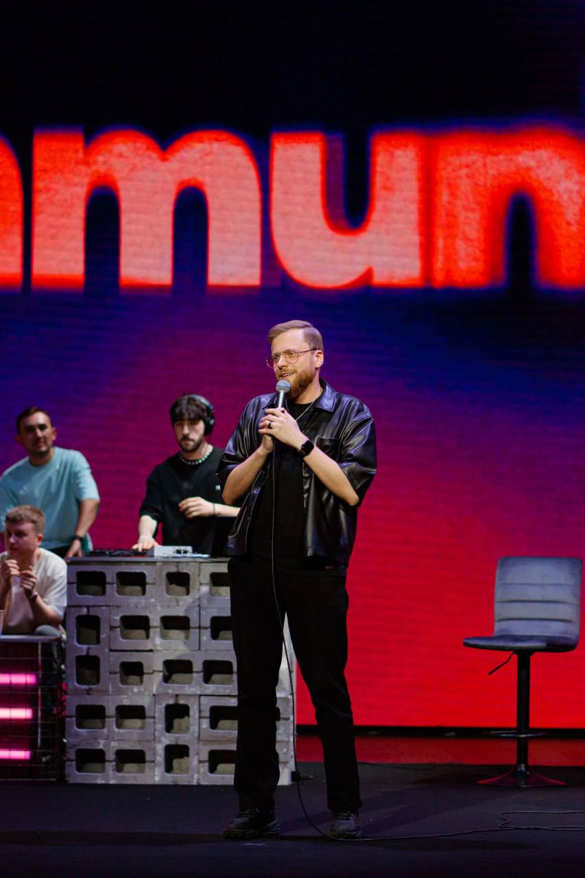 Stand-Up