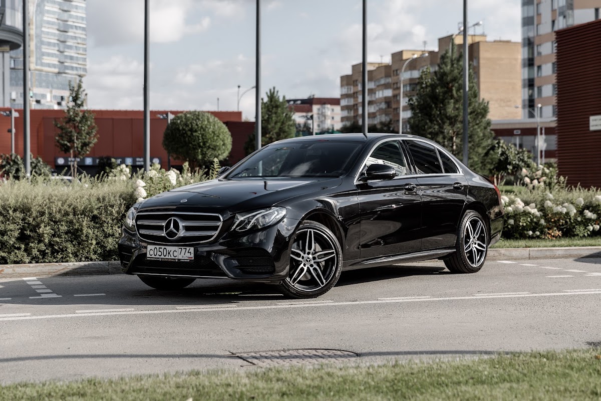 Mercedes E-Class