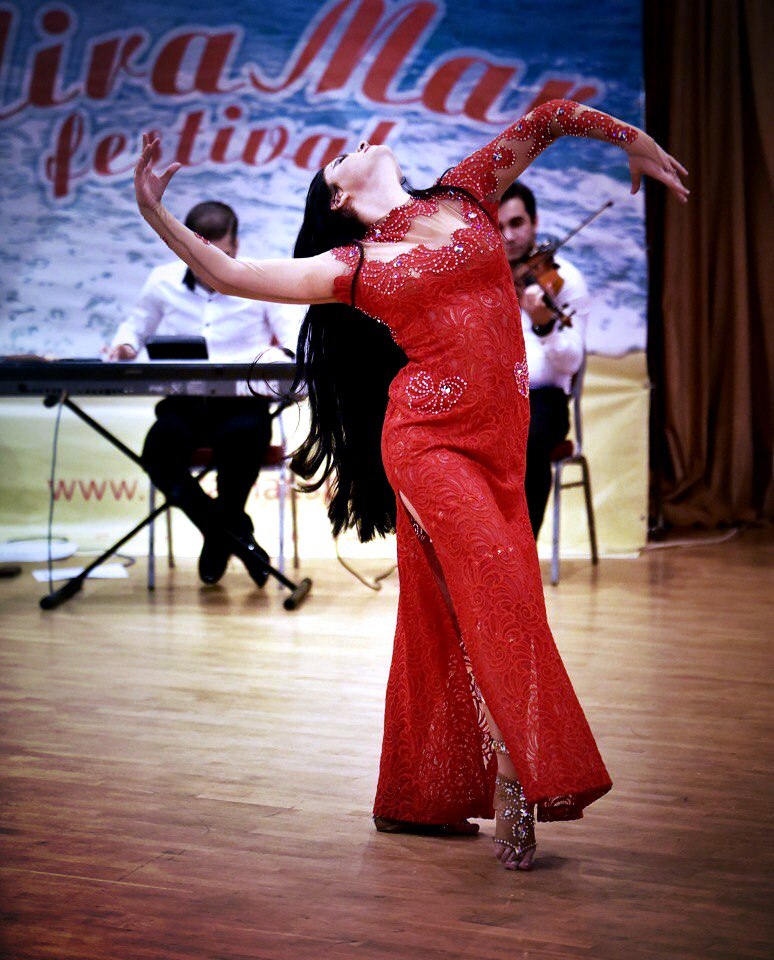 Энгелина Брон — кадр 3 из 20