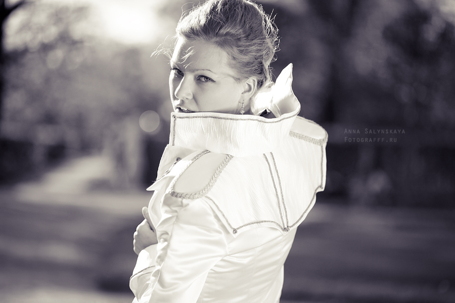 Lena Trotsko design
