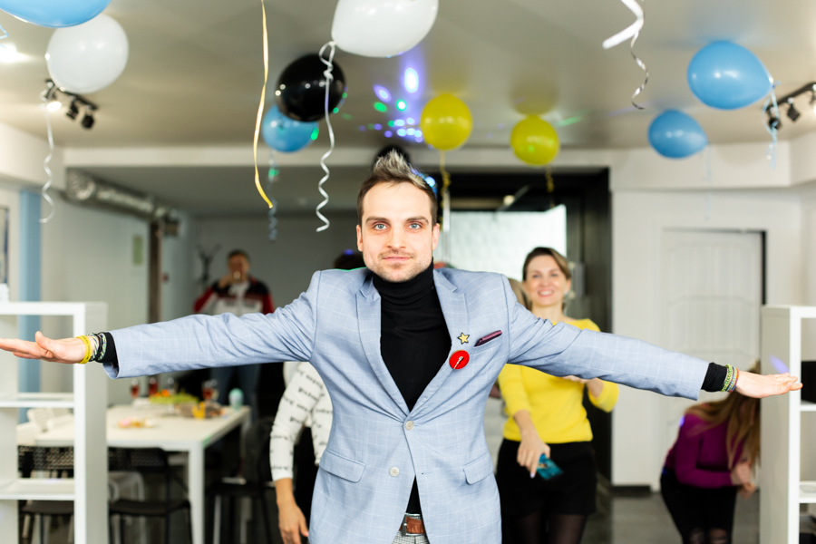 Шоу-Игра  в Party Time NN